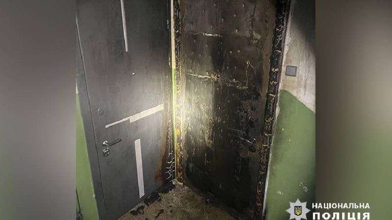 У Києві чоловік відпалив квартиру через ревнощі до колишньої
