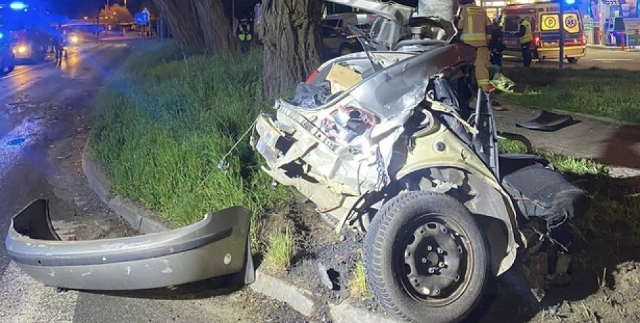 В Польщі, сталася трагедія: 18-річний українець загинув у ДТП
