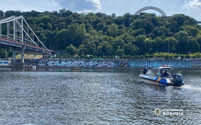 У центрі Києва обірвалася канатна дорога через Дніпро