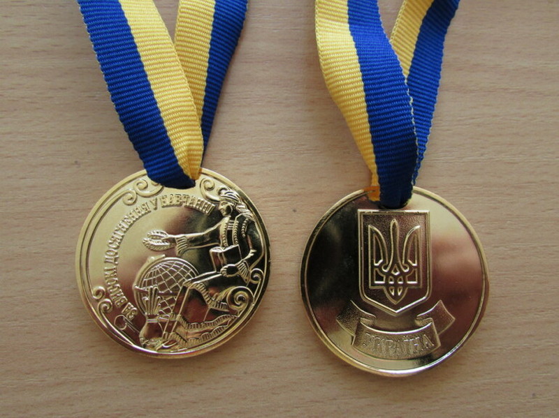 Золоті й срібні медалі в школі планують скасувати