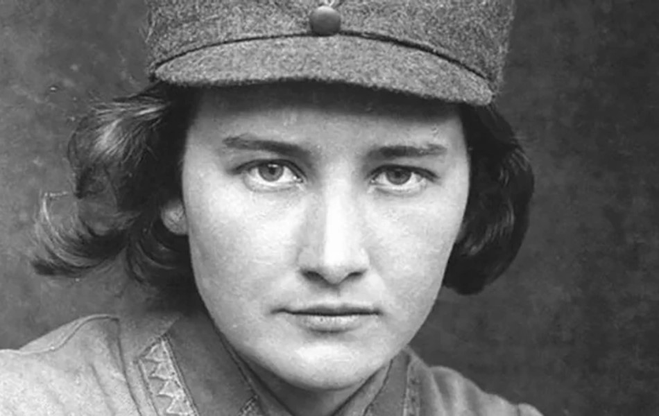 Цікаві факти про Олену Степанів