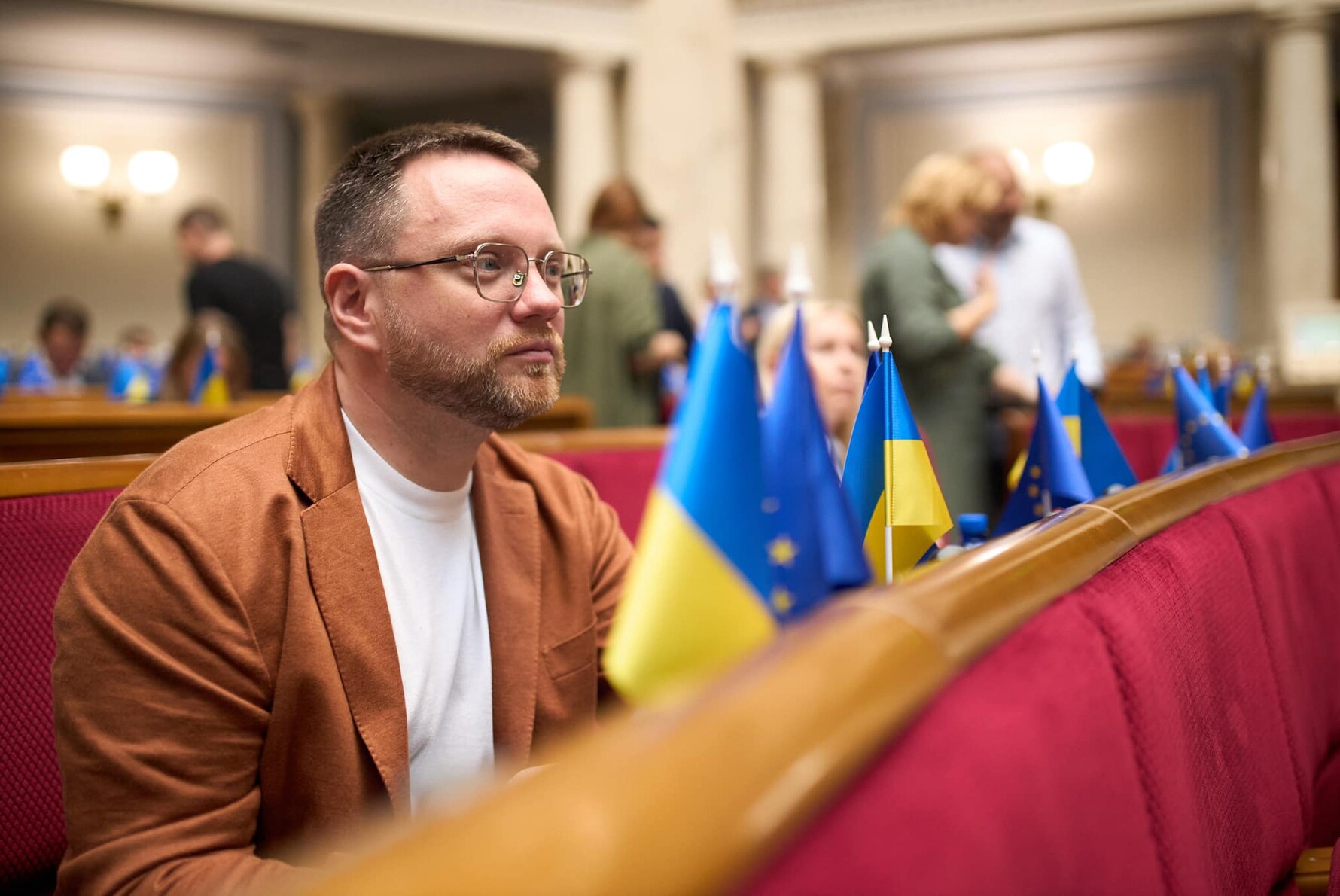 «Слуга народу» Олег Дунда гіпотетично припустив, що ворог влучанням знищив нардепів