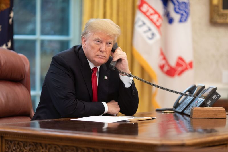 Трамп після розмови з Путіним написав, що випросив залишити в живих тисячі українських солдат на Курщині