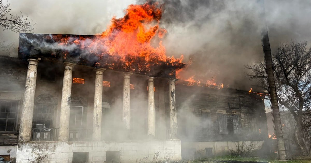 Удар по історії: на Харківщині знищено садибу Донців-Захаржевських XIX століття