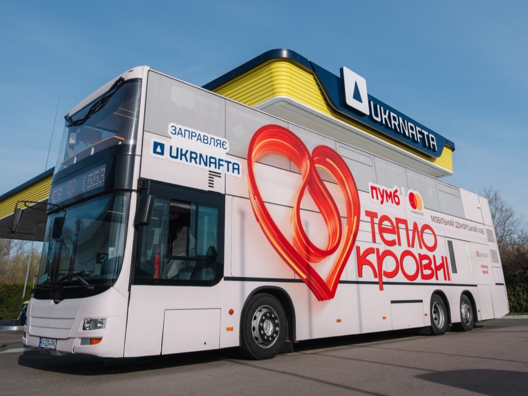 Мобільний донорський хаб «Теплокровні» вирушає на Житомирщину