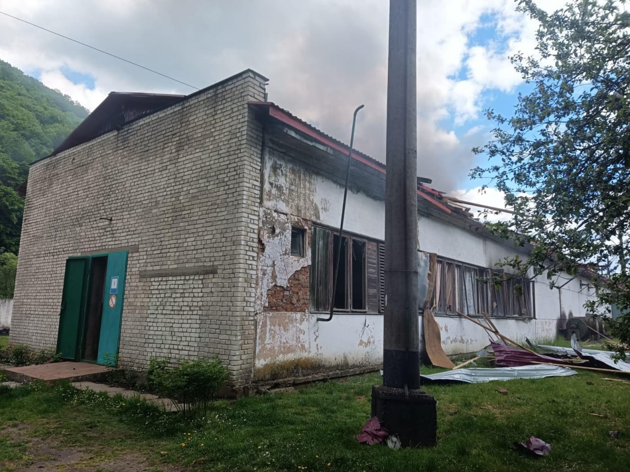 Атака на Ужгород і масований удар по Україні: Росія розширює географію дронового терору